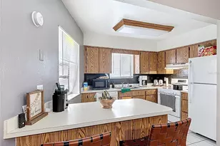 1803 Foxhall Cir, Kissimmee, FL 34741 - Photo 7