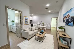 947 Gillingham Ct, Kissimmee, FL 34758 - Photo 3