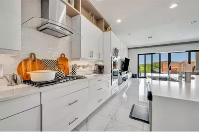 7613 Toscana Boulevard, Orlando, FL 32819 - Photo 9