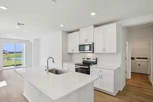 7504 Mia Vine Dr, Brooksville, FL 34601 - Photo 11