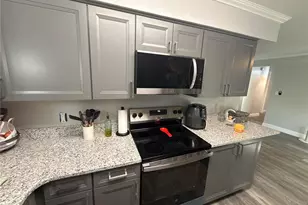 903 N Harbor Terrace, Tavares, FL 32778 - Photo 31