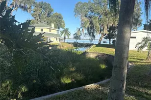 903 N Harbor Terrace, Tavares, FL 32778 - Photo 3