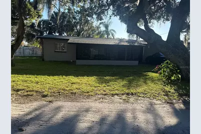 903 N Harbor Terrace, Tavares, FL 32778 - Photo 1