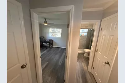 903 N Harbor Terrace, Tavares, FL 32778 - Photo 17