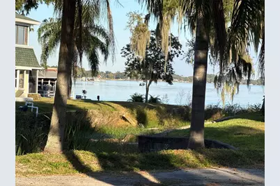903 N Harbor Terrace, Tavares, FL 32778 - Photo 71