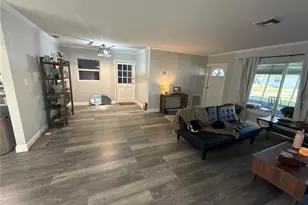 903 N Harbor Terrace, Tavares, FL 32778 - Photo 11
