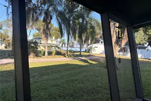 903 N Harbor Terrace, Tavares, FL 32778 - Photo 55