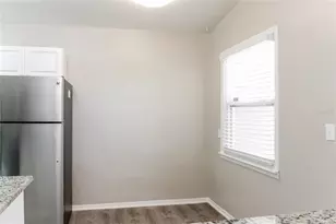 4097 Porpoise Dr SE, Saint Petersburg, FL 33705 - Photo 7