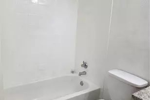 6016 Westgate Dr, Orlando, FL 32835 - Photo 9