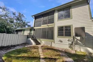 836 Amelia Ct NE, Saint Petersburg, FL 33702 - Photo 37