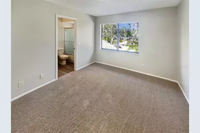 836 Amelia Court NE, Saint Petersburg, FL 33702 - Photo 17