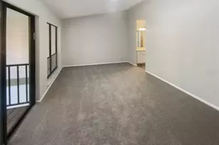 836 Amelia Ct NE, Saint Petersburg, FL 33702 - Photo 27