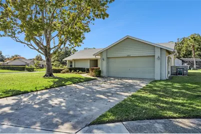 4818 Breezy Palms Court, Windermere, FL 34786 - Photo 3