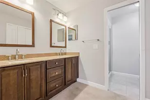 4818 Breezy Palms Ct, Windermere, FL 34786 - Photo 19