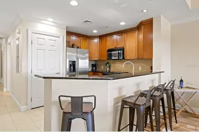 1370 Centre Court Ridge Drive #401, Reunion, FL 34747 - Photo 7