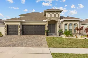 489 Avila Pl, Howey in the Hills, FL 34737 - Photo 11