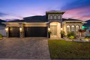 489 Avila Pl, Howey in the Hills, FL 34737 - Photo 1