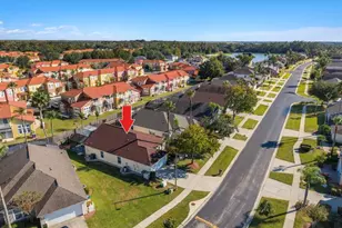 911 Lake Berkley Dr, Kissimmee, FL 34746 - Photo 29