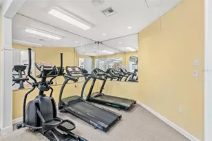 911 Lake Berkley Dr, Kissimmee, FL 34746 - Photo 41