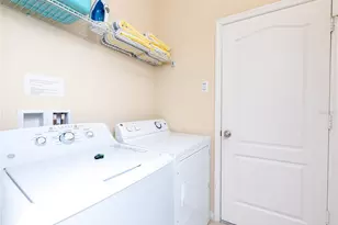 2784 Roccella Ct, Kissimmee, FL 34747 - Photo 13