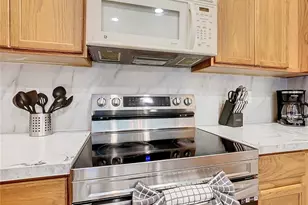 2641 Old Kent Cir, Kissimmee, FL 34758 - Photo 13