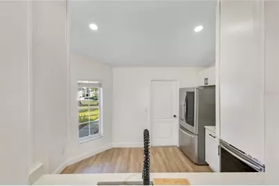 14858 Huntley Drive, Orlando, FL 32828 - Photo 9