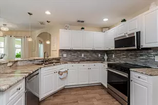 364 Barbera Dr, Davenport, FL 33897 - Photo 9