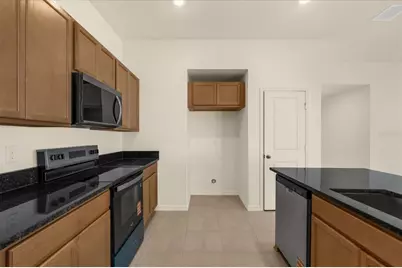 5589 Creek Haven Way, Lakeland, FL 33810 - Photo 3