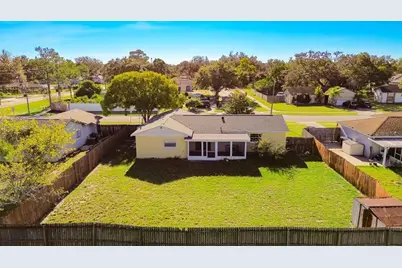 9325 Larette Drive, Orlando, FL 32817 - Photo 5