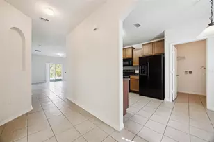 3153 Queen Alexandria Dr, Kissimmee, FL 34744 - Photo 5