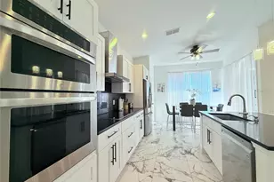 8042 King Palm Cir, Kissimmee, FL 34747 - Photo 21