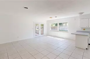 1119 Edith Dr, Daytona Beach, FL 32117 - Photo 9