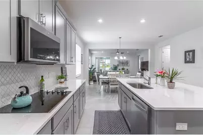 2721 Chantilly Avenue, Kissimmee, FL 34741 - Photo 9