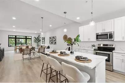 266 Park Lake Street #19, Orlando, FL 32803 - Photo 9