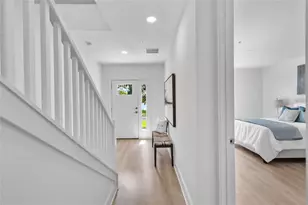 266 Park Lake St, Orlando, FL 32803 - Photo 25