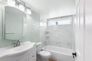 6262 Emerson Ave S, Saint Petersburg, FL 33707 - Photo 7