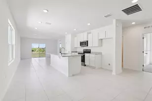 1929 Diamond Head Circle, Haines City, FL 33844 - Photo 3