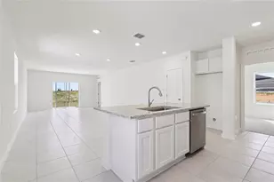 1925 Diamond Head Circle, Haines City, FL 33844 - Photo 11