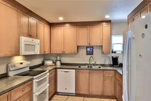 717 S Beach St, Daytona Beach, FL 32114 - Photo 25