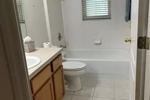 1211 Pat Patterson Ct, Apopka, FL 32712 - Photo 9
