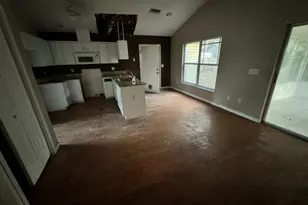 901 W Reynolds St, Plant City, FL 33563 - Photo 7