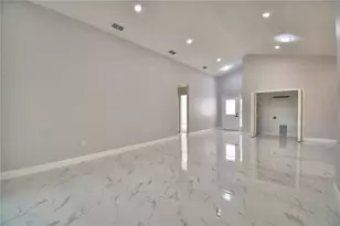 201 Starling Ct, Poinciana, FL 34759 - Photo 11