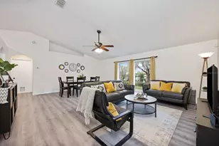 4417 Lipton Ct, Orlando, FL 32817 - Photo 3