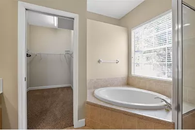 11627 Bristol Chase Drive, Tampa, FL 33626 - Photo 27