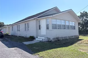 2320 Crest Dr, Haines City, FL 33844 - Photo 1