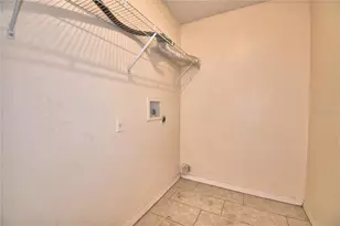 1060 Dudley Dr, Kissimmee, FL 34758 - Photo 43