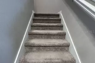 1139 Calico Pointe Cir, Groveland, FL 34736 - Photo 5