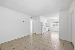705 Michigan Ct, Saint Cloud, FL 34769 - Photo 9