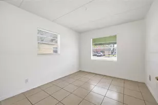 705 Michigan Ct, Saint Cloud, FL 34769 - Photo 17