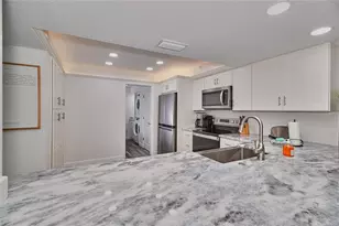 18400 Gulf Blvd, Indian Shores, FL 33785 - Photo 17